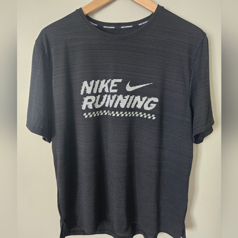 Nike Men's Dark Gray Dri Fit Running Tee